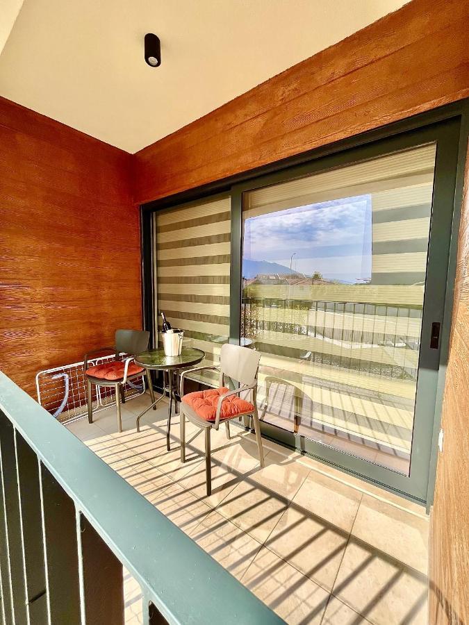 Fides Stylish Apartments Tivat With Pool Exterior photo