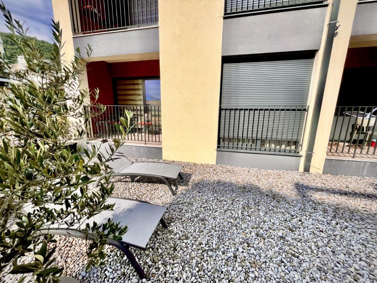 Fides Stylish Apartments Tivat With Pool Exterior photo